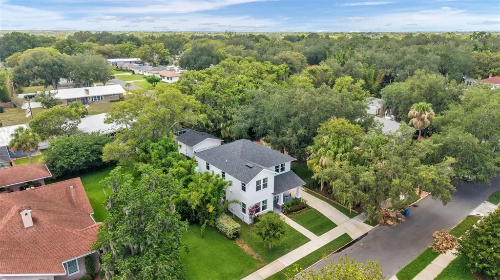 1829 Cherokee Trail Lakeland FL 33803