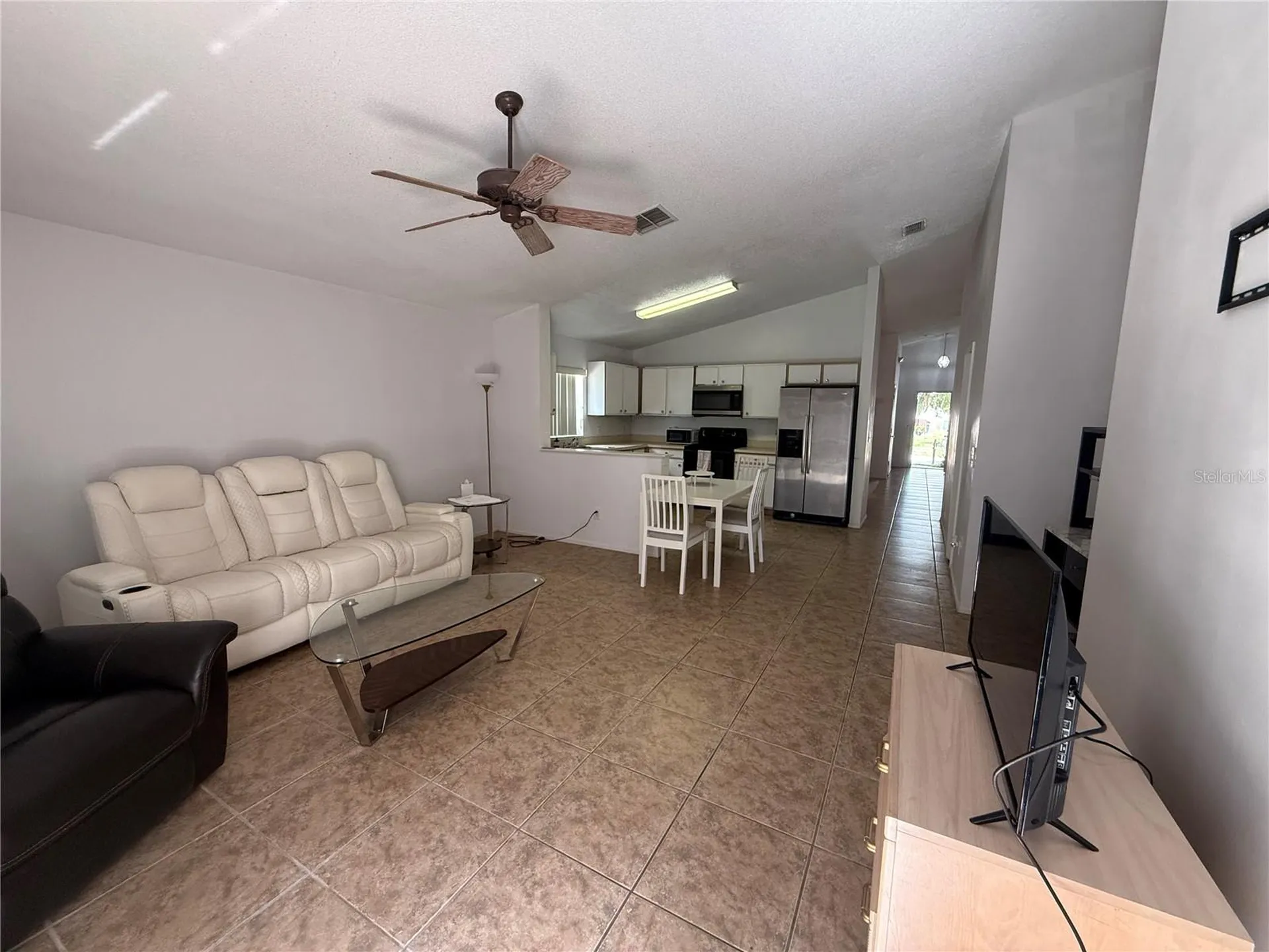 521 Castlemain Circle Davenport FL 33897