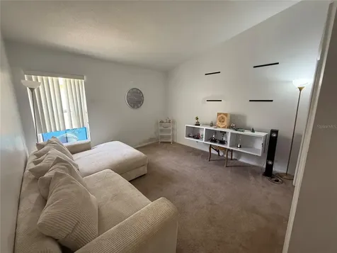 521 Castlemain Circle Davenport FL 33897