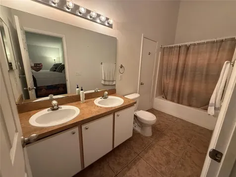 521 Castlemain Circle Davenport FL 33897