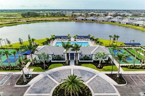 17831 Cherished Loop Bradenton FL 34211