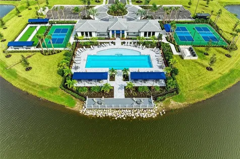 17831 Cherished Loop Bradenton FL 34211