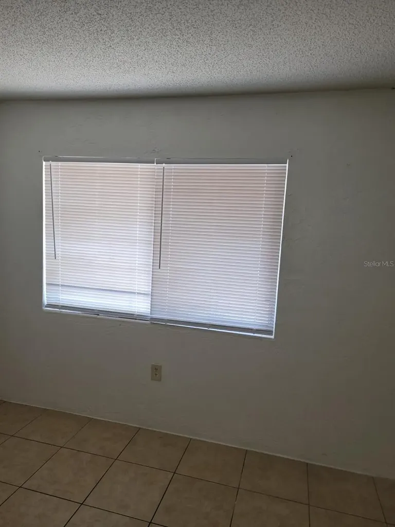 1216 Kennedy Road Daytona Beach FL 32117