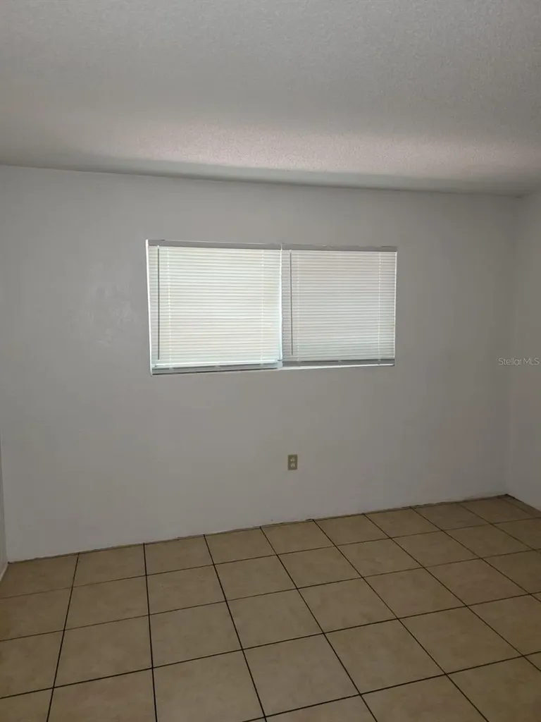1216 Kennedy Road Daytona Beach FL 32117