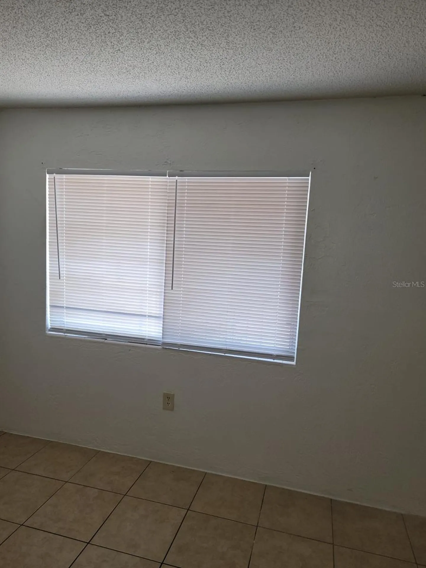 1216 Kennedy Road Daytona Beach FL 32117