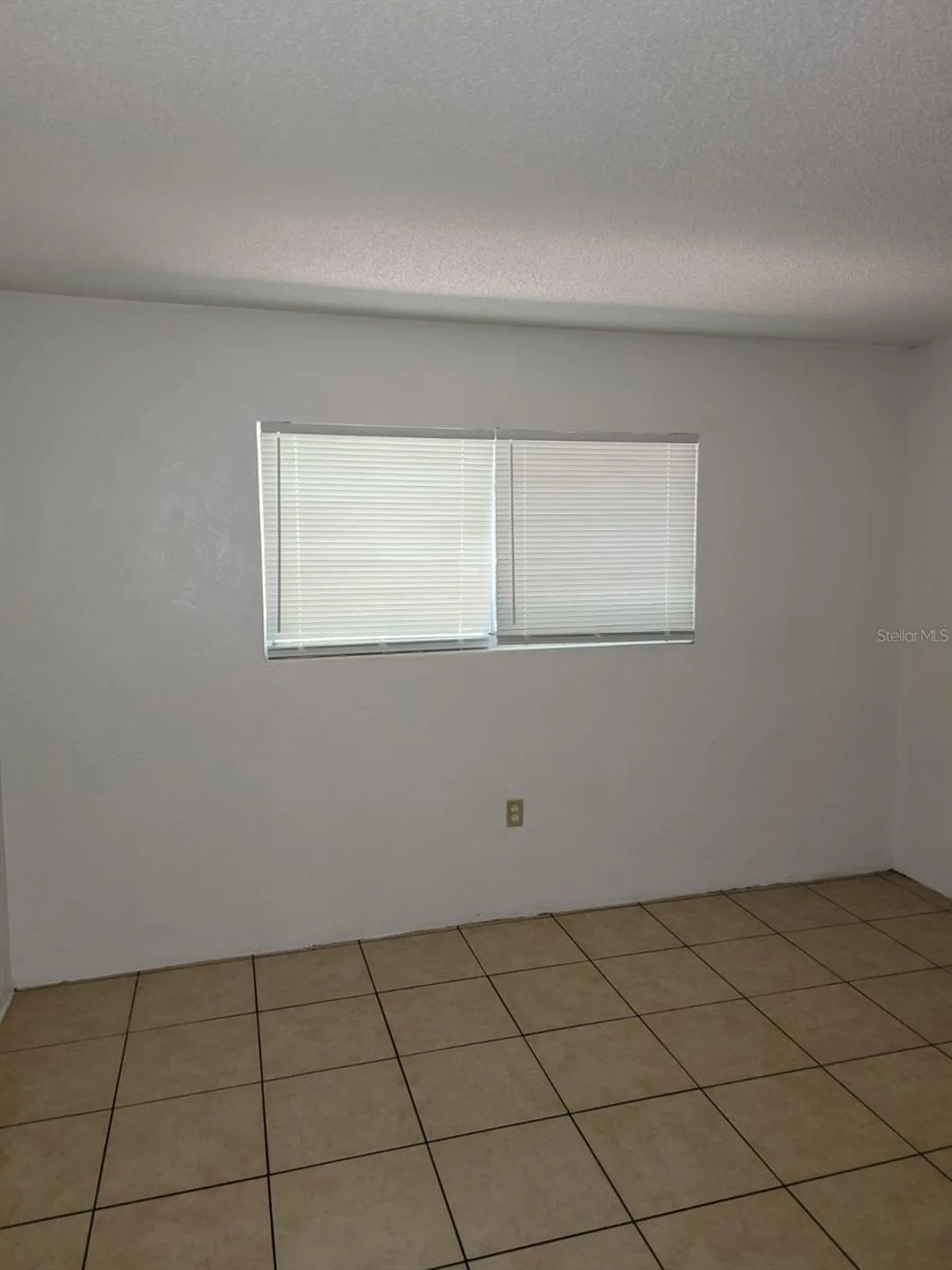 1216 Kennedy Road Daytona Beach FL 32117