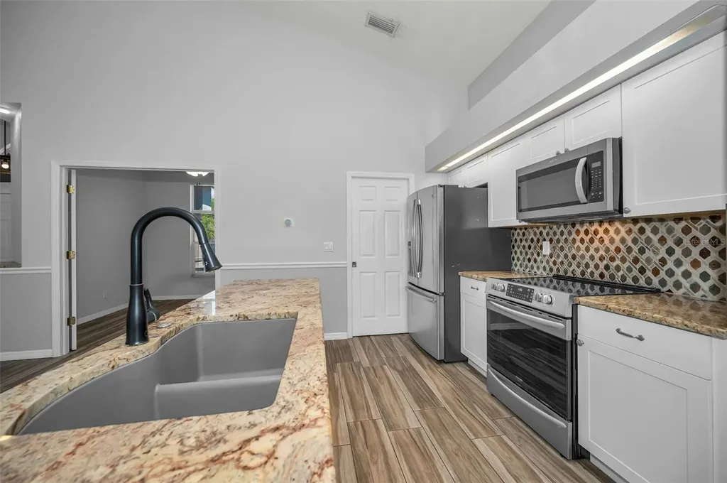 802 Anchors Way Tarpon Springs FL 34689