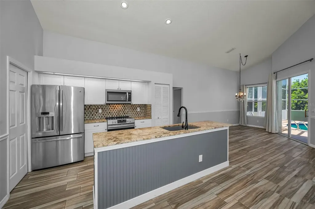 802 Anchors Way Tarpon Springs FL 34689