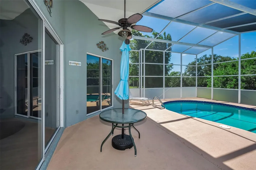 802 Anchors Way Tarpon Springs FL 34689