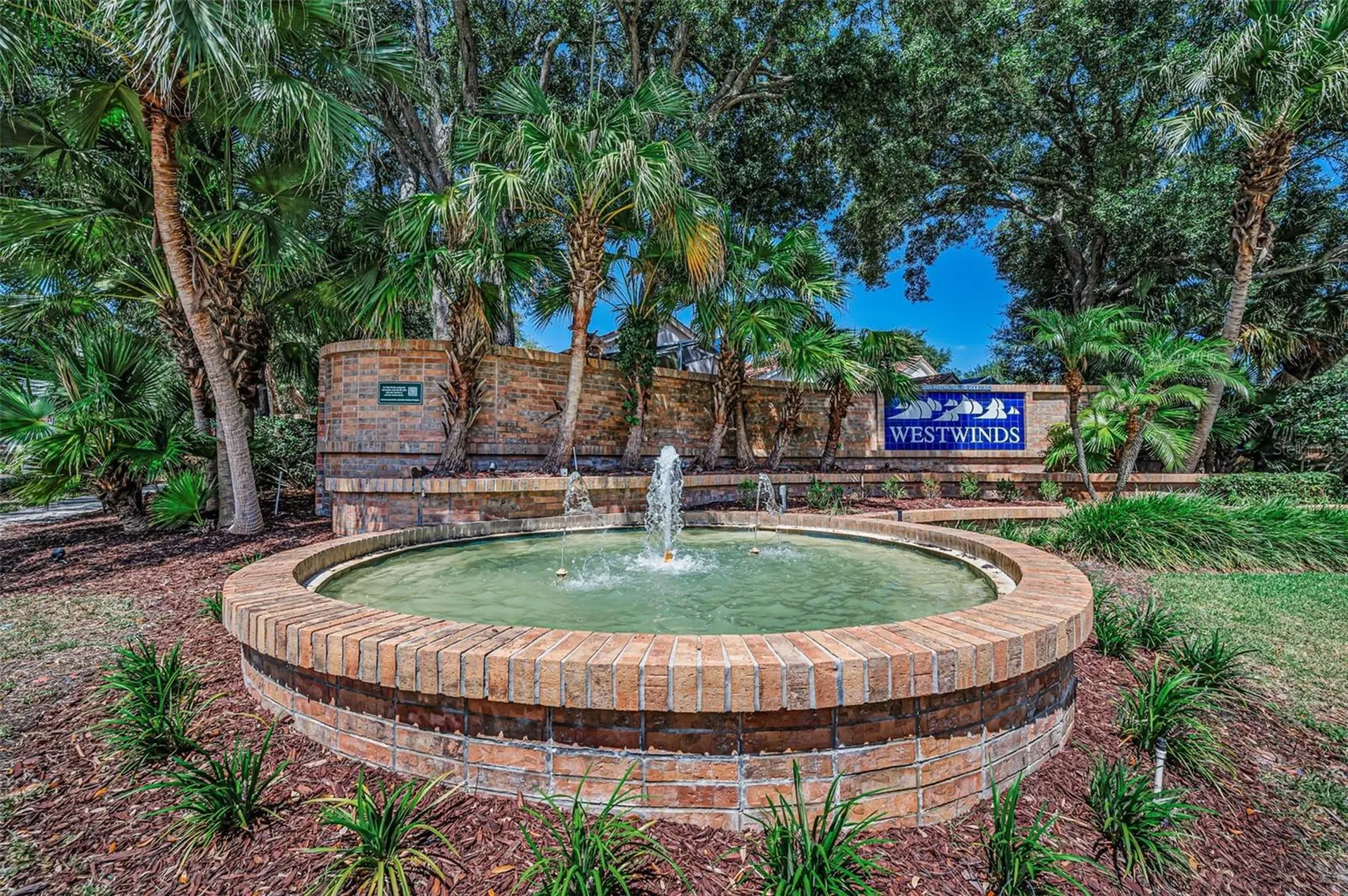 802 Anchors Way Tarpon Springs FL 34689