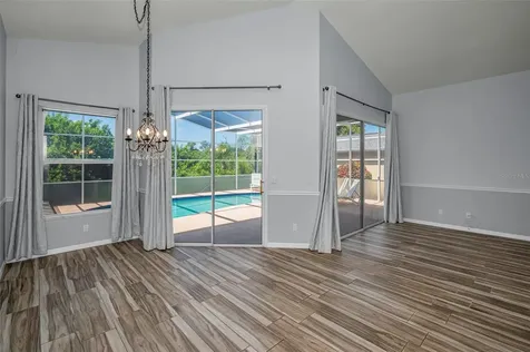 802 Anchors Way Tarpon Springs FL 34689