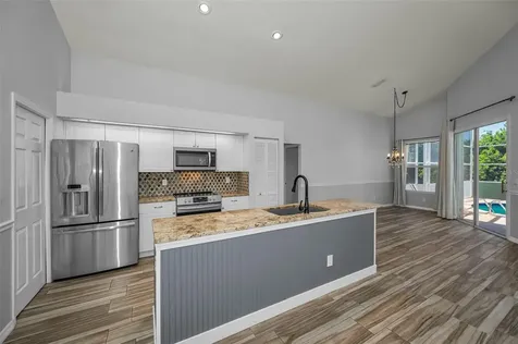 802 Anchors Way Tarpon Springs FL 34689