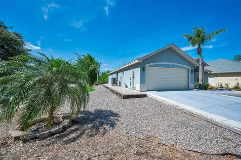 802 Anchors Way Tarpon Springs FL 34689