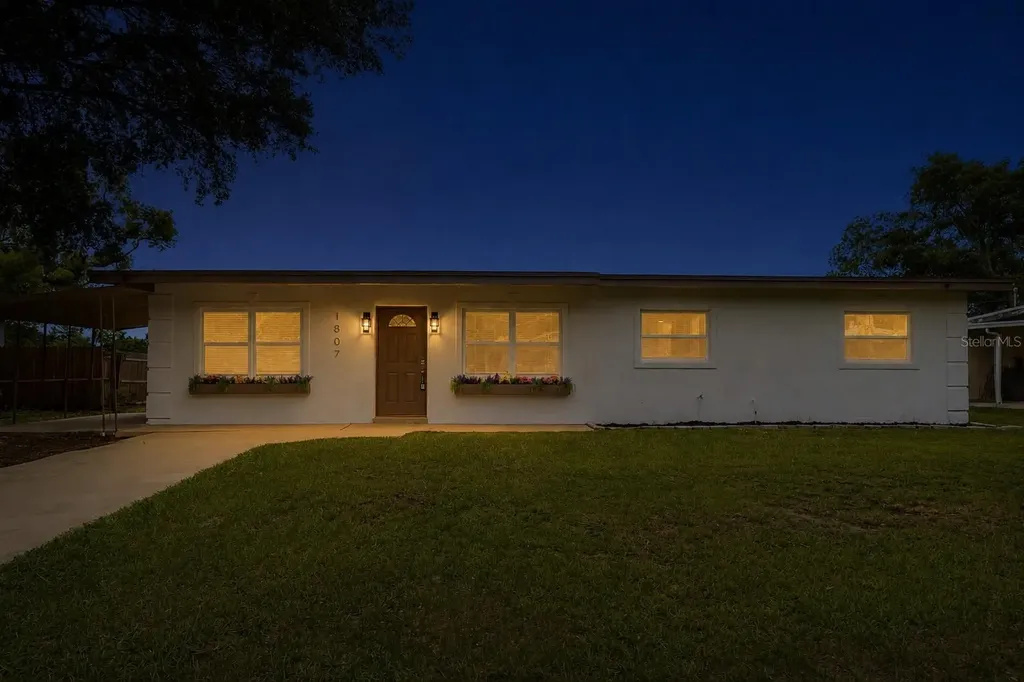 1807 36th Street Orlando FL 32839