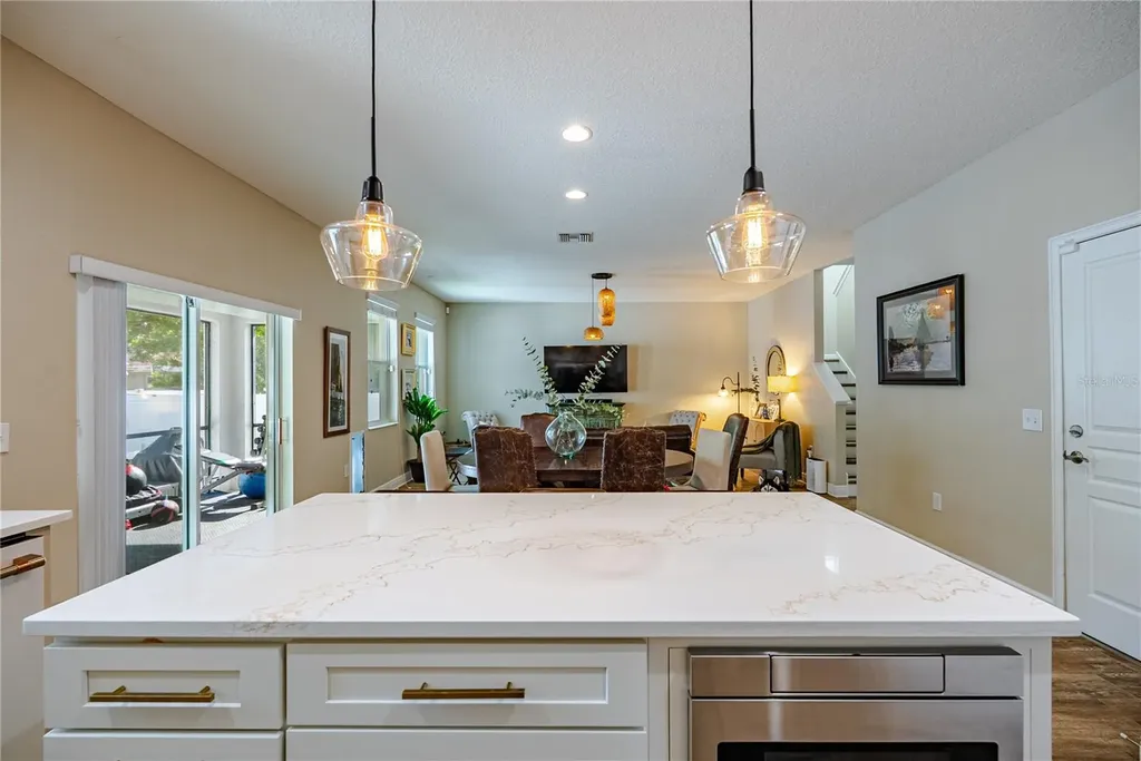 1908 W Nassau Street Tampa FL 33607