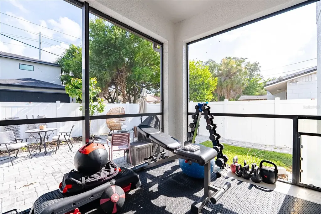 1908 W Nassau Street Tampa FL 33607