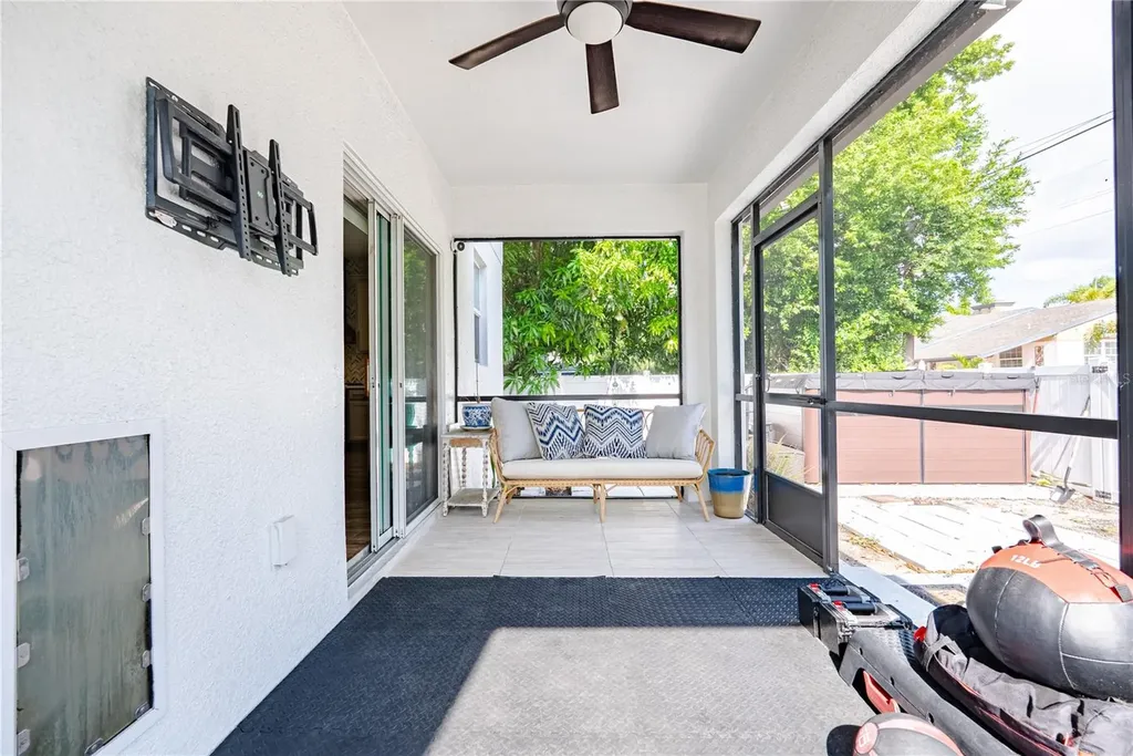 1908 W Nassau Street Tampa FL 33607
