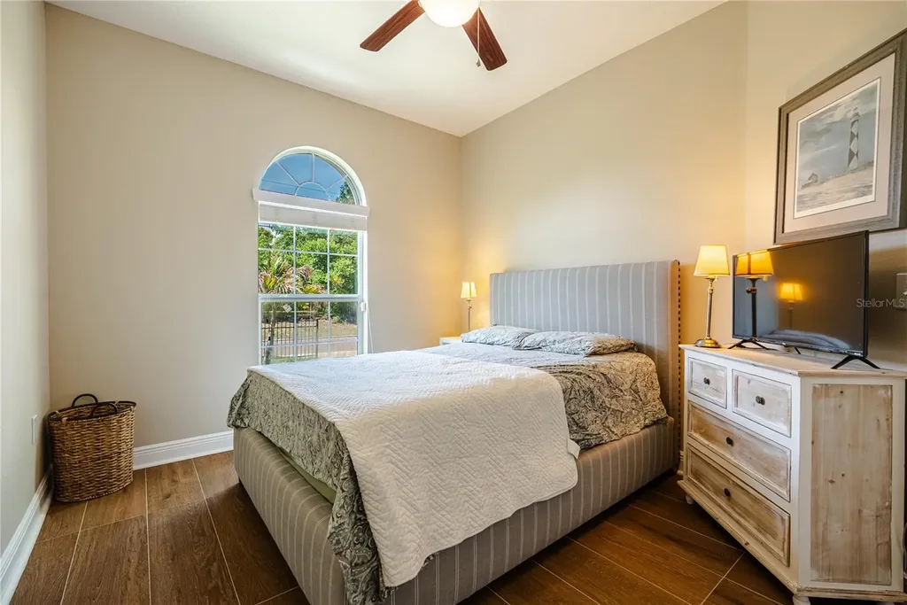 1908 W Nassau Street Tampa FL 33607