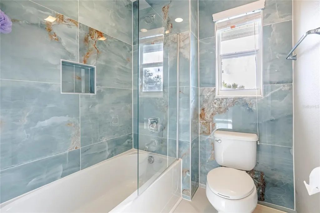 1908 W Nassau Street Tampa FL 33607
