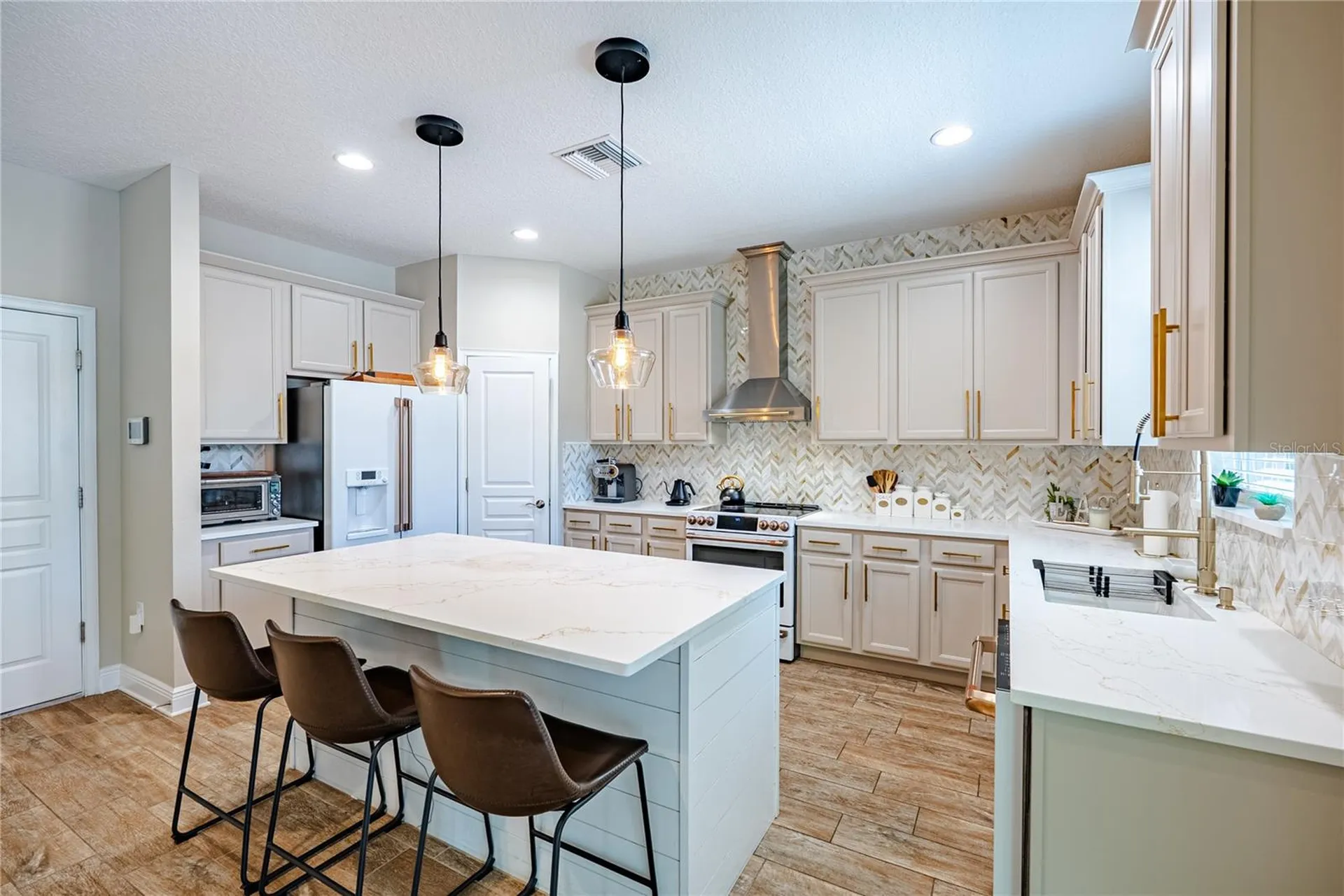 1908 W Nassau Street Tampa FL 33607