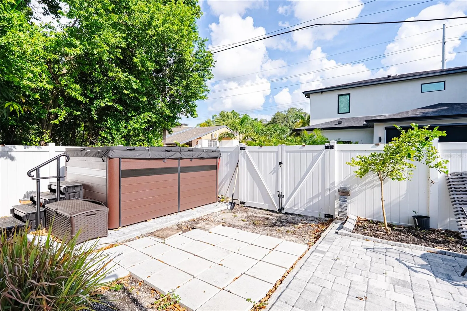 1908 W Nassau Street Tampa FL 33607