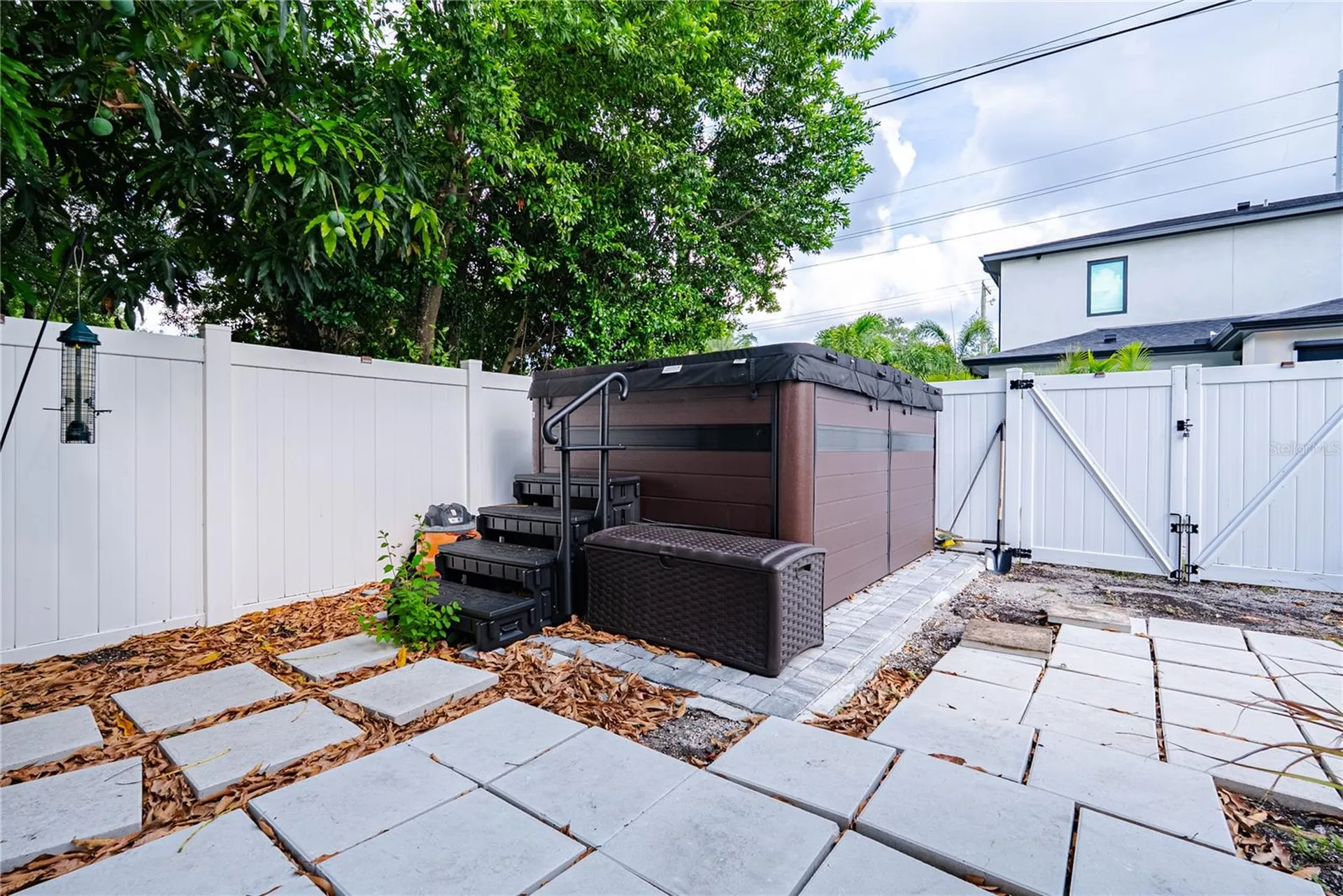 1908 W Nassau Street Tampa FL 33607