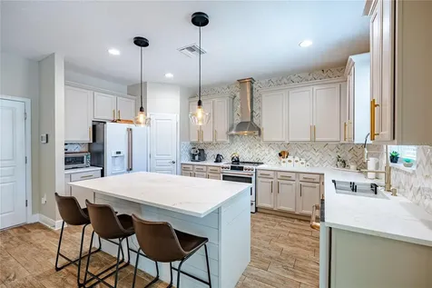 1908 W Nassau Street Tampa FL 33607