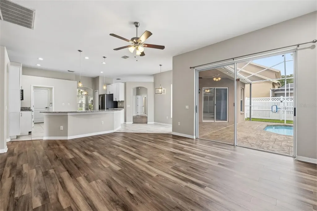 7208 Yardley Way Tampa FL 33647