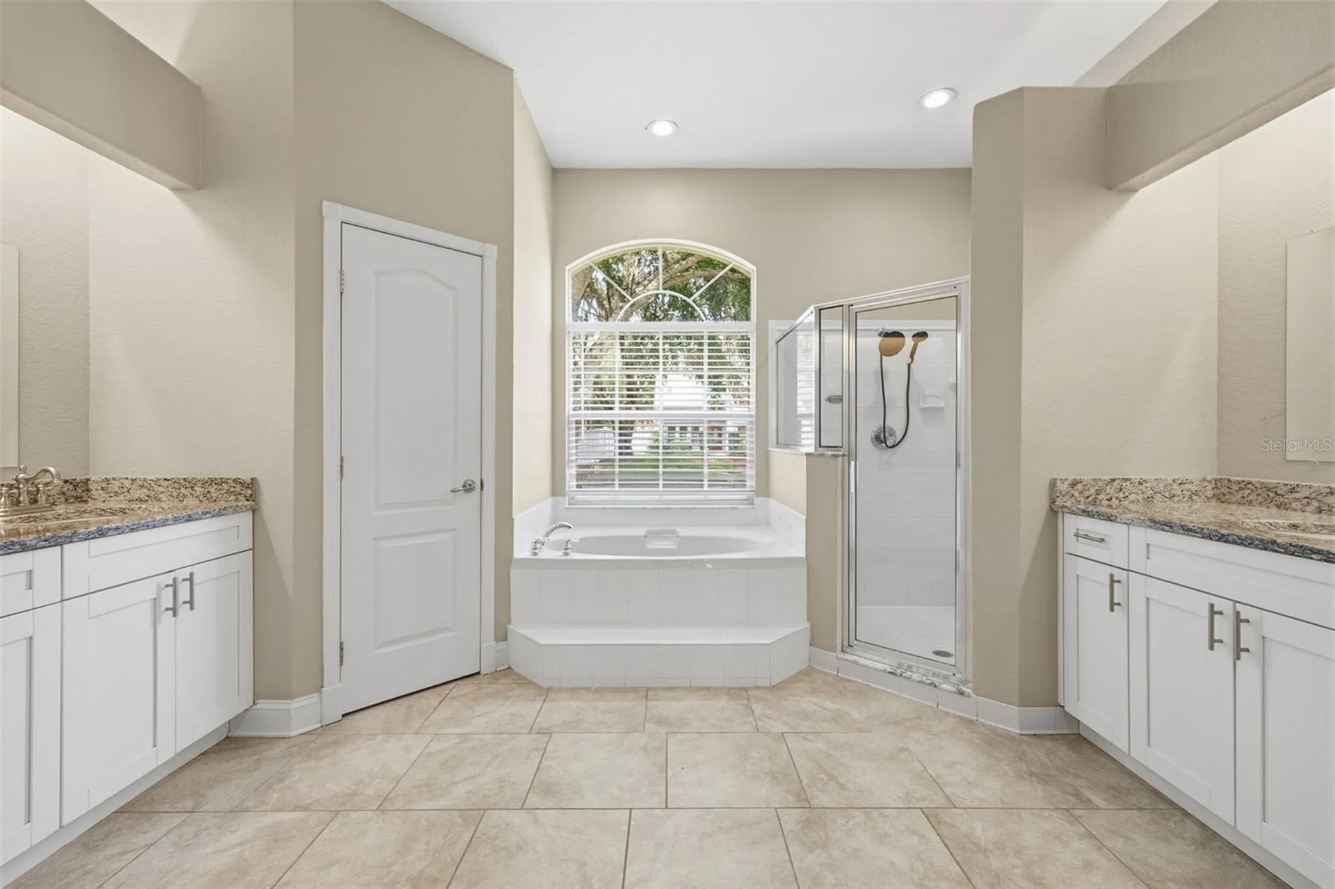 7208 Yardley Way Tampa FL 33647