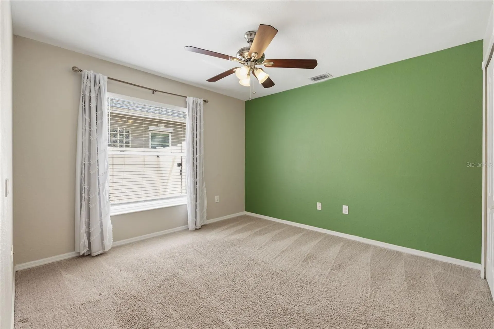 7208 Yardley Way Tampa FL 33647