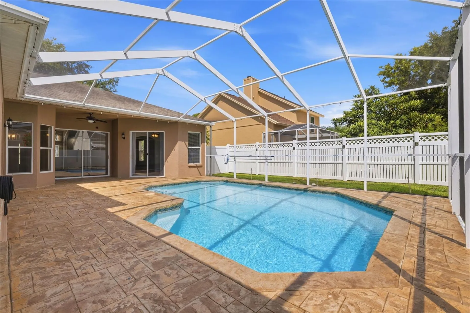 7208 Yardley Way Tampa FL 33647
