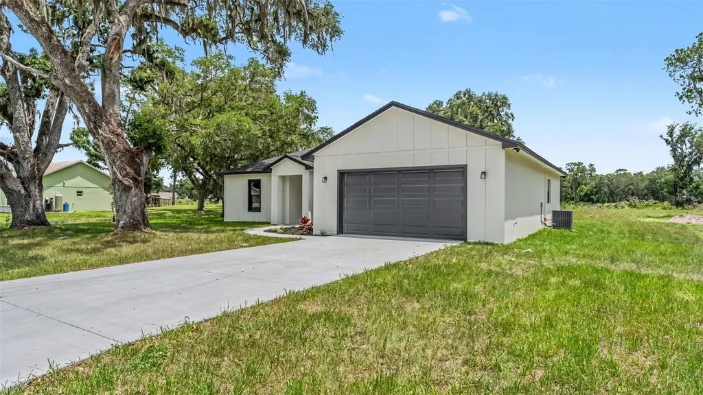 3611 E Gaskins Road Bartow FL 33830