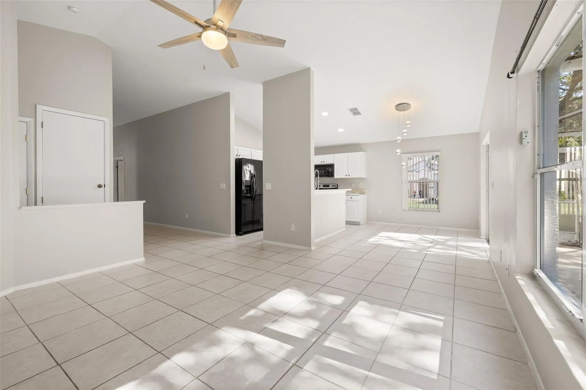 551 Castlemain Circle Davenport FL 33897