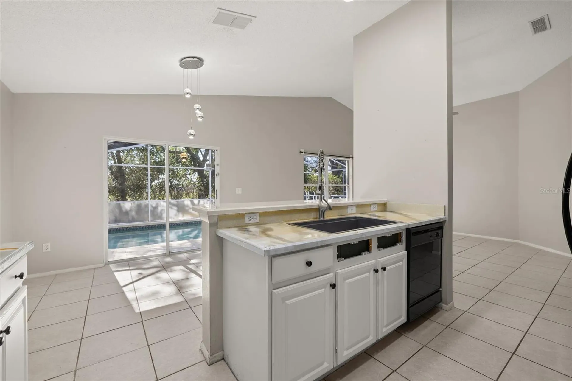 551 Castlemain Circle Davenport FL 33897