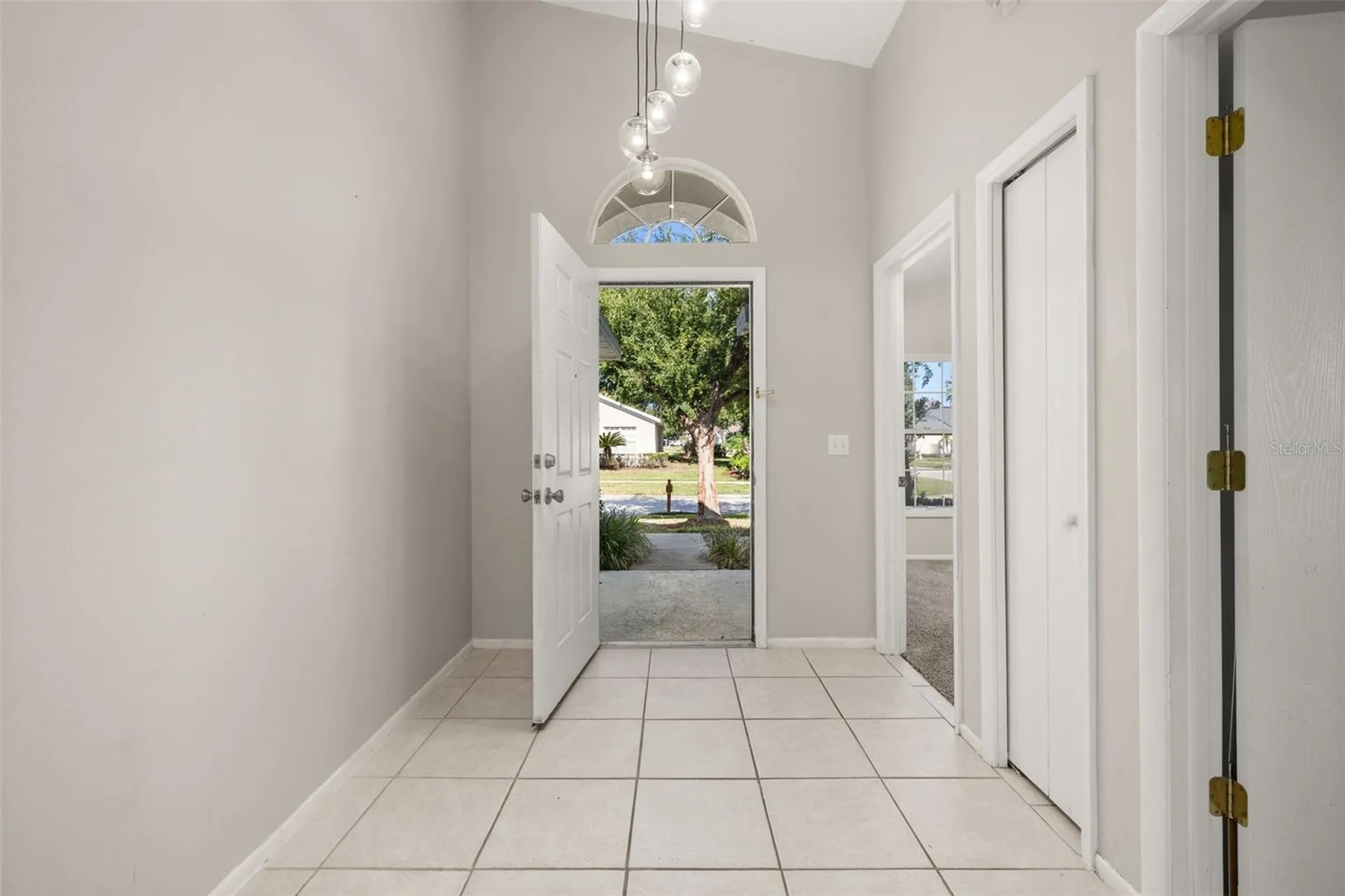551 Castlemain Circle Davenport FL 33897
