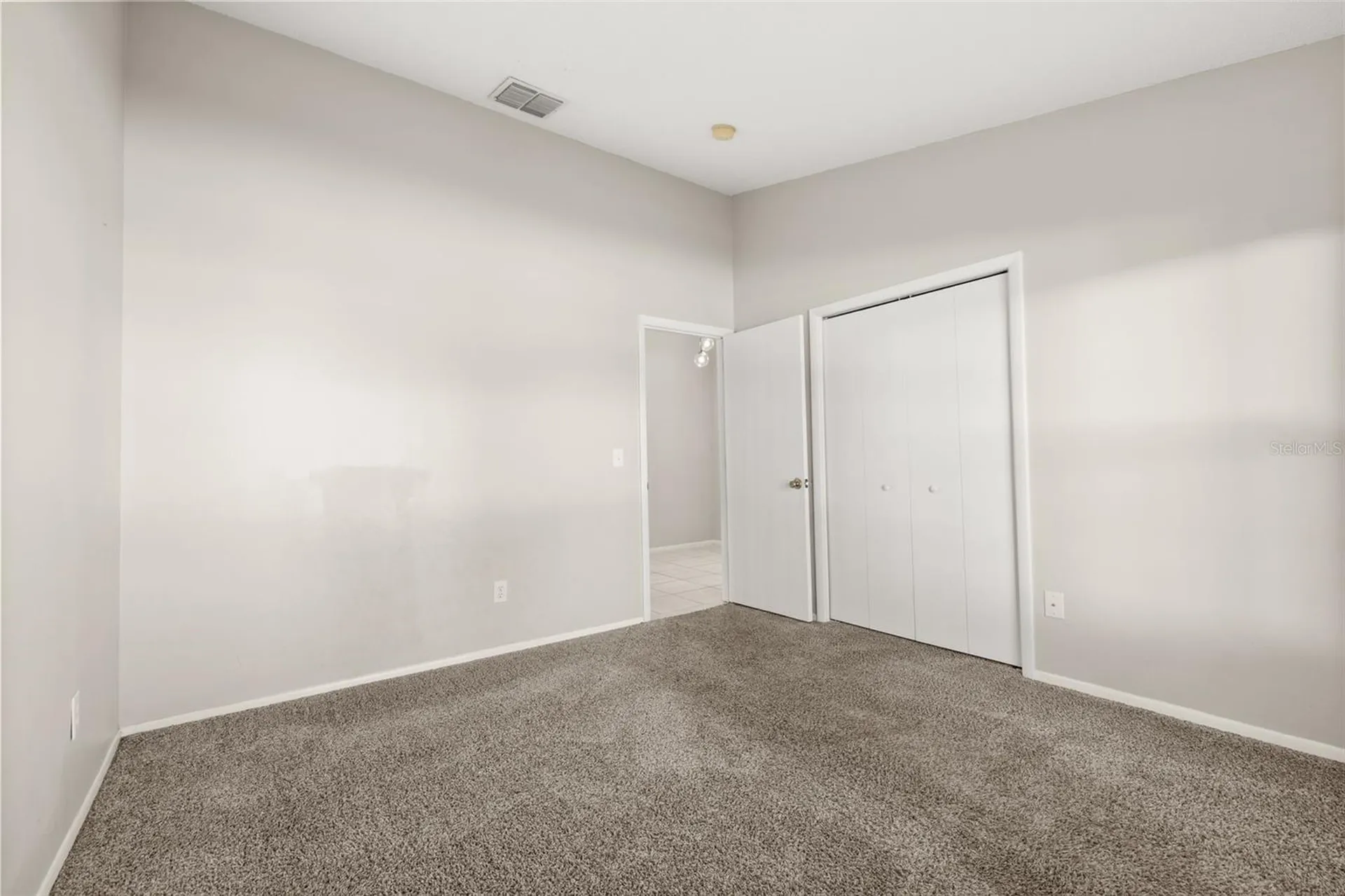 551 Castlemain Circle Davenport FL 33897
