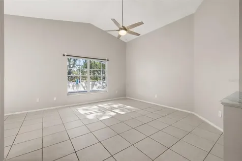 551 Castlemain Circle Davenport FL 33897
