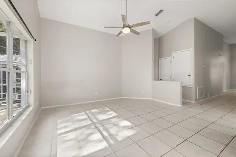 551 Castlemain Circle Davenport FL 33897