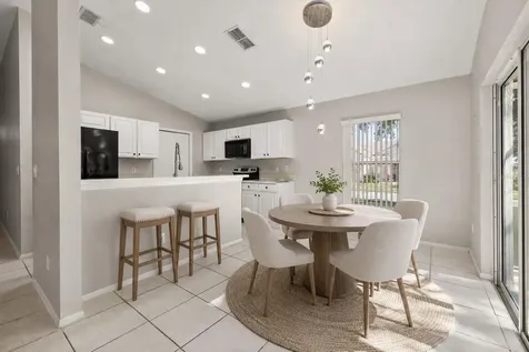 551 Castlemain Circle Davenport FL 33897