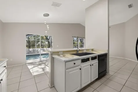 551 Castlemain Circle Davenport FL 33897