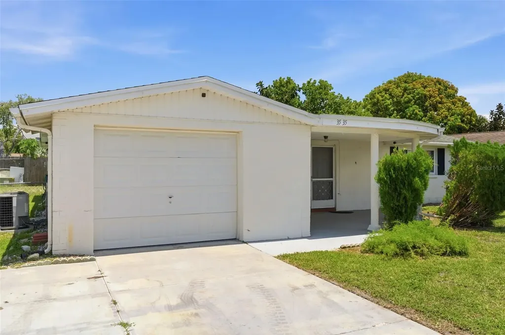 3535 Garfield Drive Holiday FL 34691
