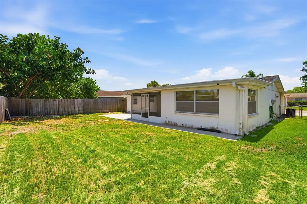 3535 Garfield Drive Holiday FL 34691