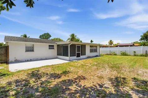 3535 Garfield Drive Holiday FL 34691