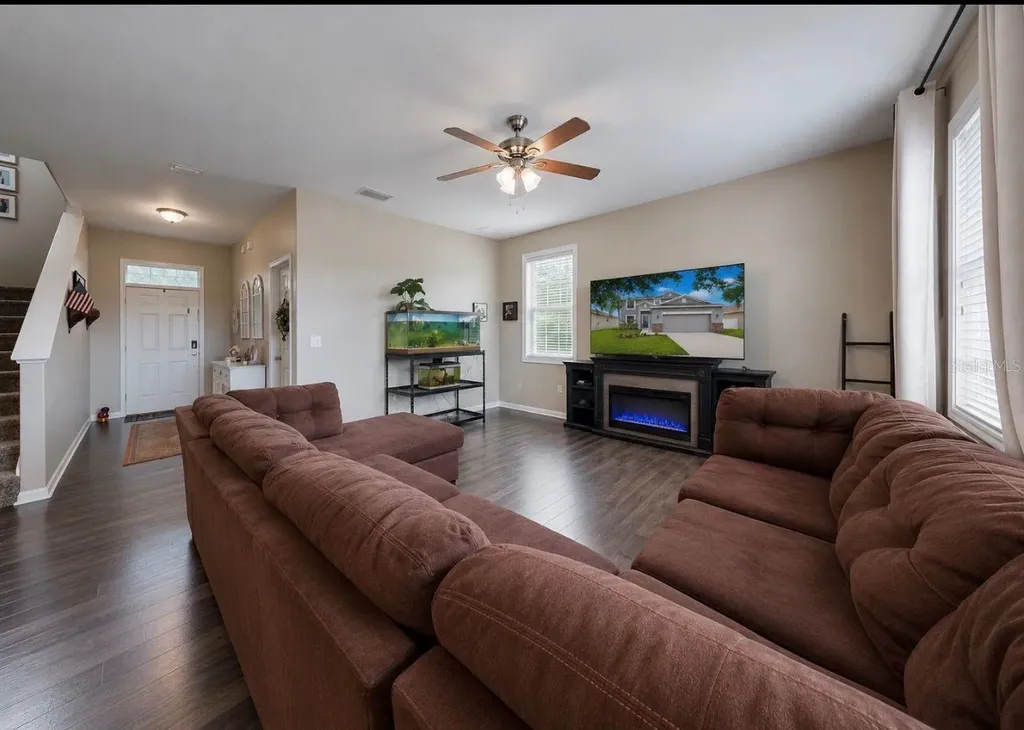 509 Powder View Drive Ruskin FL 33570
