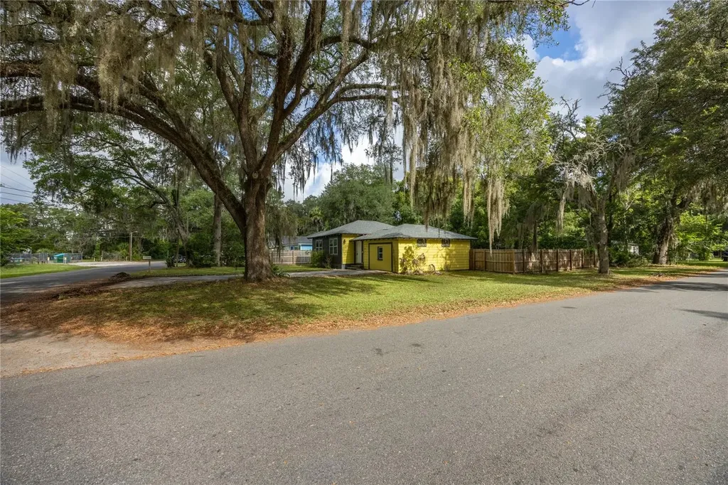 1334 NE 1st Avenue Gainesville FL 32641