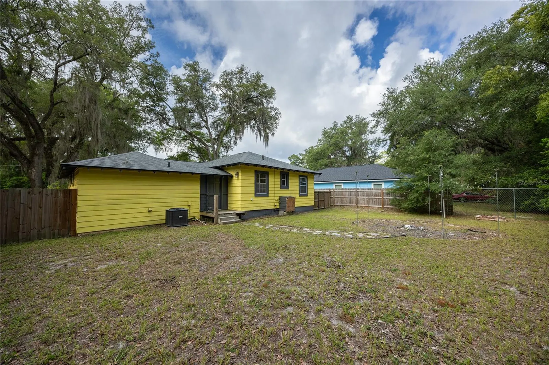 1334 NE 1st Avenue Gainesville FL 32641