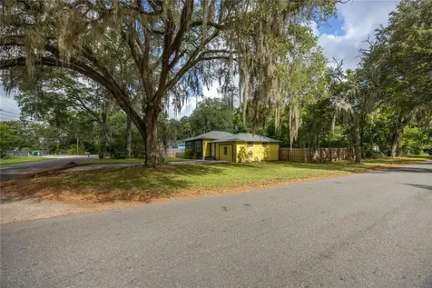 1334 NE 1st Avenue Gainesville FL 32641