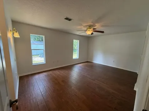 10733 Oak Drive Hudson FL 34669