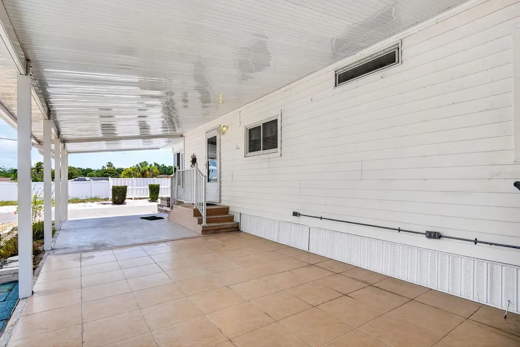 2107 Palma Sola Boulevard Bradenton FL 34209