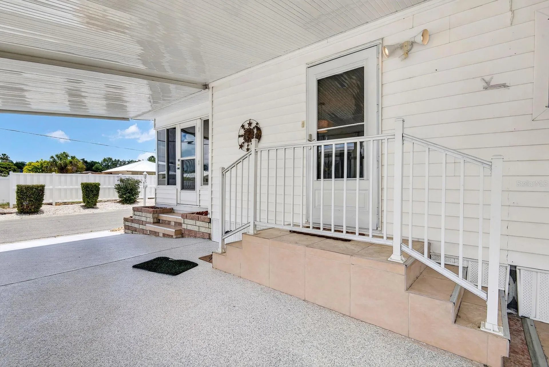 2107 Palma Sola Boulevard Bradenton FL 34209